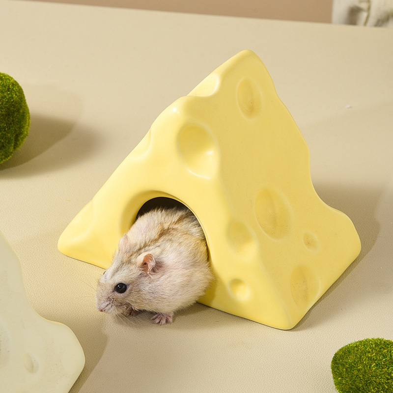 General Seasons Off-White Ceramic Hamster Hideout Cheese Cottage for Summer Chill