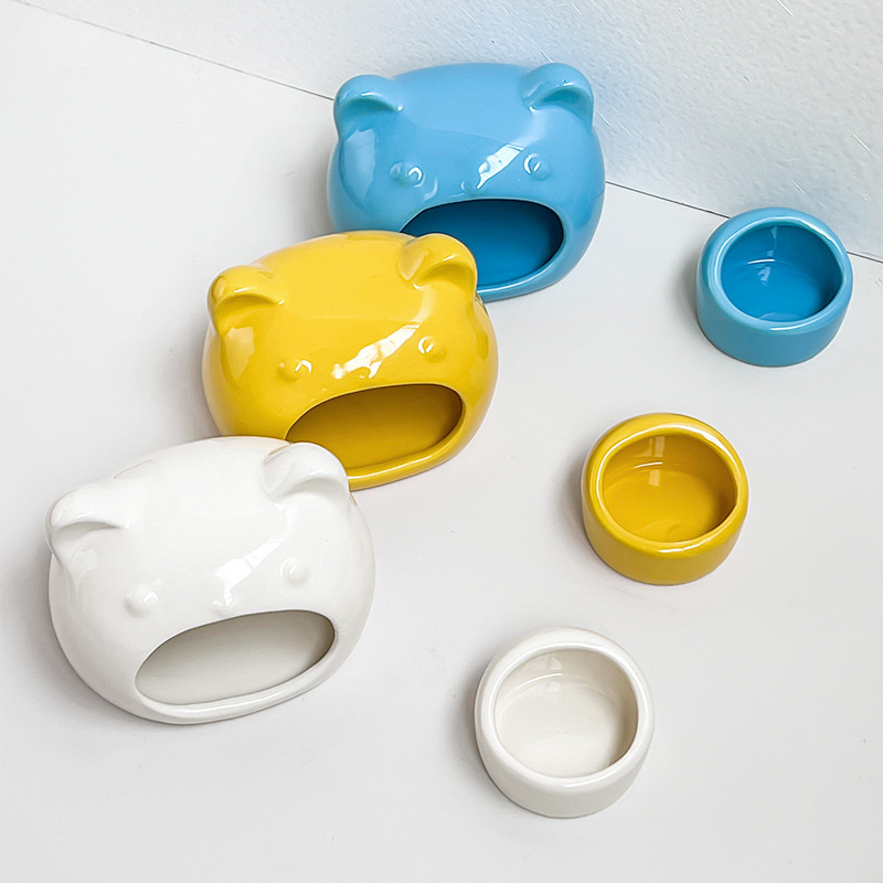 Hamster Ceramic Hideout 11.5*9.2*8.5cm , Bear-Shaped Cooling House for Small Pets
